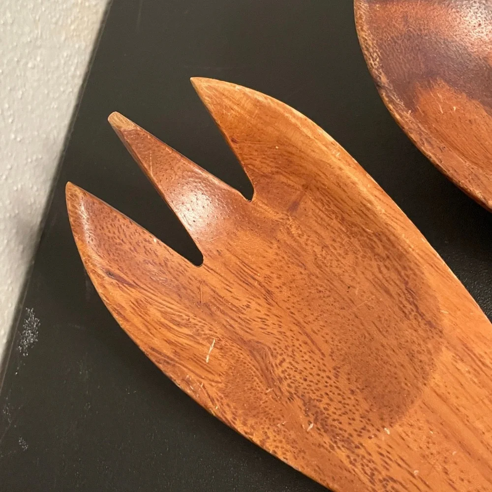 Set of 2 Genuine MONKEY POD Hand Crafted Wood Salad Spoon & Fork Serving Set